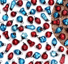 50 Pieces Turquoise and Red Tiny Christmas Ornaments